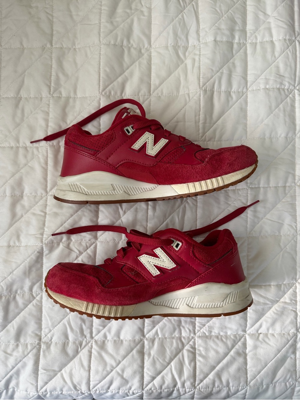 New Balance 530 Encap Red and White Suede  Trainers Women’s 7.5